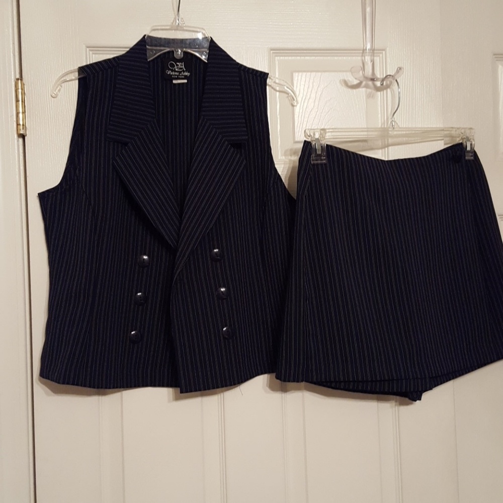 Victoria Ashley 2pc skirt /vest top set